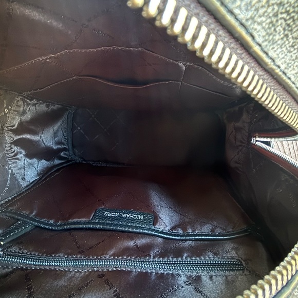 Michael Kors Abbey Large Black Logo Backpack - Picture 5 of 7